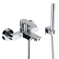 Daniel Ambition wand badmengkraan met dichte greep en keramische cartridge 15 kleuropties Daniel Ambition wand badmengkraan met dichte greep en keramische cartridge 15 kleuropties