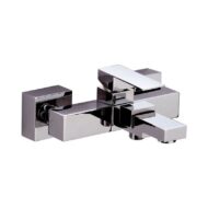 Daniel Skyline eengreeps badmengkraan wandmontage met dichte greep en keramische cartridge Daniel Skyline eengreeps badmengkraan wandmontage met dichte greep en keramische cartridge