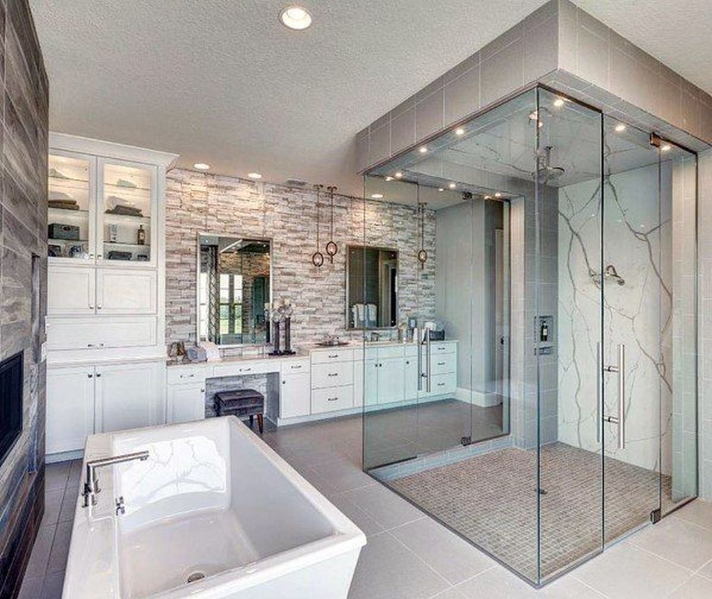 Fabulous Modern Master Bathroom Design Ideas 25