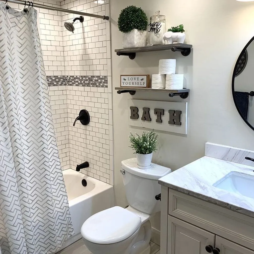 Fabulous Small Bathroom Design Ideas 25 (1)