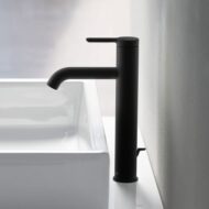 Duravit C.1 wastafelkraan L met verhoogd kraanlichaam met trekstang-afvoergarnituur mat-zwart C11030001046 Duravit C.1 wastafelkraan L met verhoogd kraanlichaam met trekstang-afvoergarnituur mat-zwart C11030001046