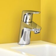 Hansgrohe Focus wastafelkraan 70 met trekstang-afvoergarnituur chroom 31730000 Hansgrohe Focus wastafelkraan 70 met trekstang-afvoergarnituur chroom 31730000