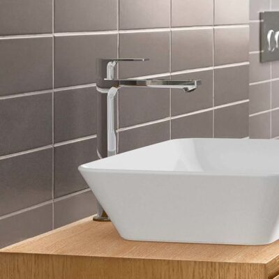Hansgrohe Rebris E wastafelkraan 240 CoolStart met verhoogde kraanlichaam met trekstang-afvoergarnituur chroom 72581000 4 Hansgrohe Rebris E wastafelkraan 240 CoolStart met verhoogde kraanlichaam met trekstang-afvoergarnituur chroom 72581000 4