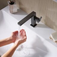 Hansgrohe Tecturis E wastafelkraan 110 Fine CoolStart met EcoSmart met afsluitbare afvoerplug push open mat-zwart 73020670 Hansgrohe Tecturis E wastafelkraan 110 Fine CoolStart met EcoSmart met afsluitbare afvoerplug push open mat-zwart 73020670