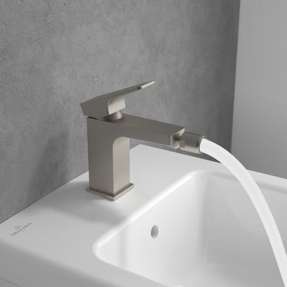 Villeroy & Boch Architectura Square bidetkraan met trekstang-afvoergarnituur met AquaSmart nikkel geborsteld TVB12500100064 3 Villeroy & Boch Architectura Square bidetkraan met trekstang-afvoergarnituur met AquaSmart nikkel geborsteld TVB12500100064 3