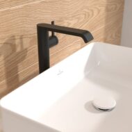 Villeroy & Boch Embrace wastafelkraan met verhoogd kraanlichaam met AquaSmart mat-zwart TVW108002000K5 Villeroy & Boch Embrace wastafelkraan met verhoogd kraanlichaam met AquaSmart mat-zwart TVW108002000K5