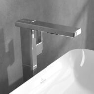Villeroy & Boch Mettlach wastafelkraan met verhoogde kraanlichaam met AquaSmart chroom TVW12600300061