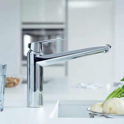Grohe Eurodisc Cosmopolitan eengreepse gootsteenmengkraan met perlator en 140° draaibereik 33770002 5 Grohe Eurodisc Cosmopolitan eengreepse gootsteenmengkraan met perlator en 140° draaibereik 33770002 5