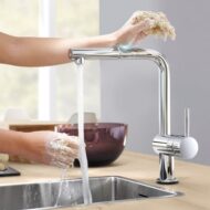 Grohe Minta Touch Elektronische Keukenmengkraan met EasyTouch en 360° draaibare uitloop chroom 31360001 Grohe Minta Touch Elektronische Keukenmengkraan met EasyTouch en 360° draaibare uitloop chroom 31360001