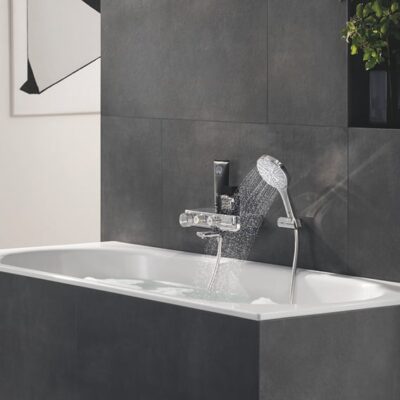 Grohe Rainshower SmartActive handdoucheset zonder stang 3 straalsoorten chroom 26580000 28 Grohe Rainshower SmartActive handdoucheset zonder stang 3 straalsoorten chroom 26580000 28