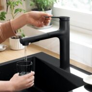 Hansgrohe Zesis M33 keukenmengkraan uittrekbaar mat-zwart 74804670 Hansgrohe Zesis M33 keukenmengkraan uittrekbaar mat-zwart 74804670