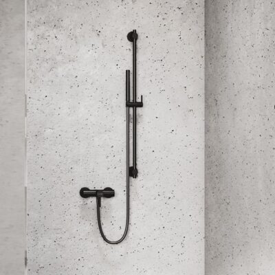 Kludi NOVA FONTE glijstangset met garnituur 1 straalsoort 900 mm mat-zwart 2084039-15 8 Kludi NOVA FONTE glijstangset met garnituur 1 straalsoort 900 mm mat-zwart 2084039-15 8