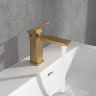 Villeroy & Boch Subway 3.0 wastafelkraan met AquaSmart goud geborsteld TVW11200300076 4